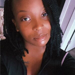 Meet your Posher, Sienna